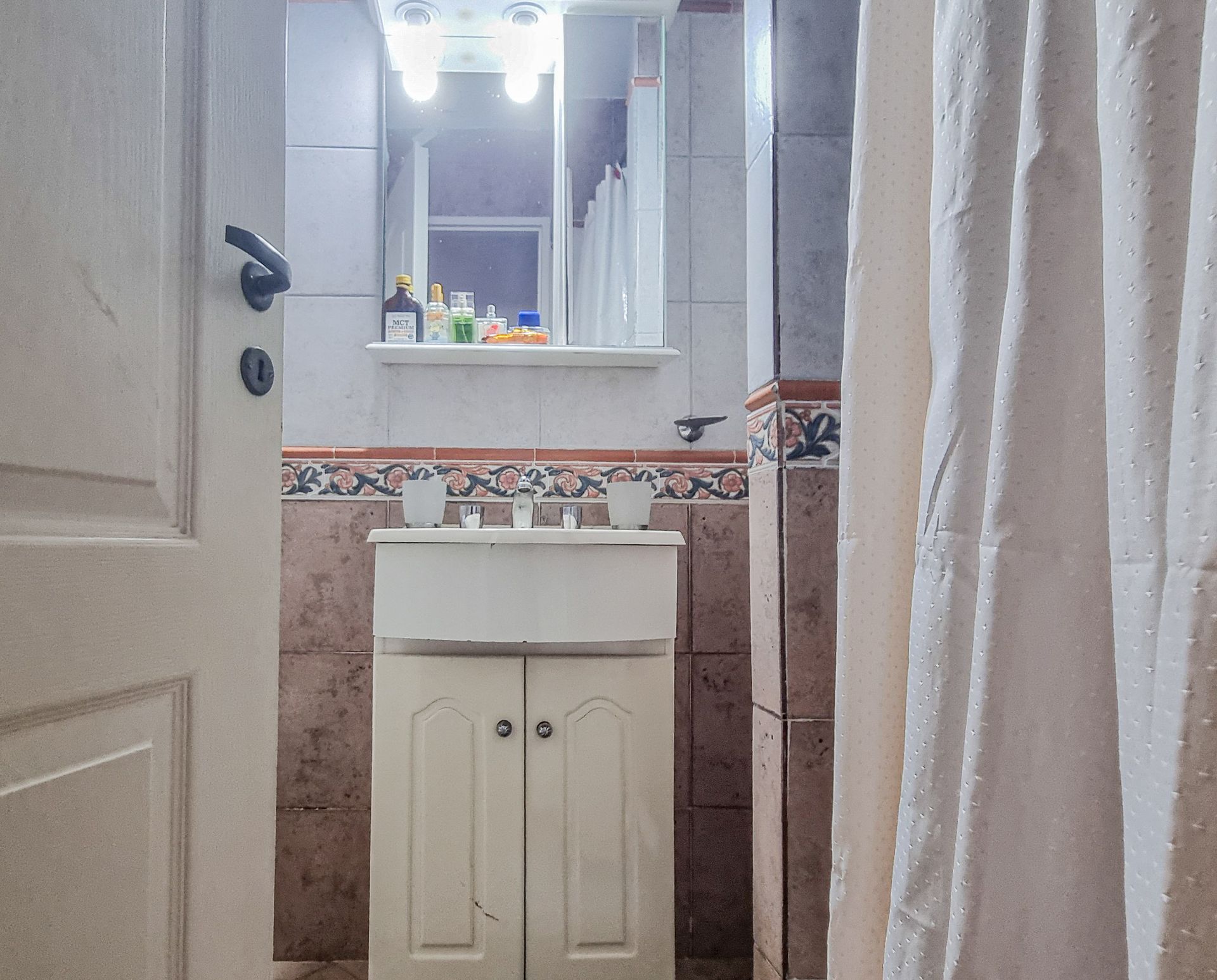 Casa Duplex en Venta con Patio y Parrilla Florida