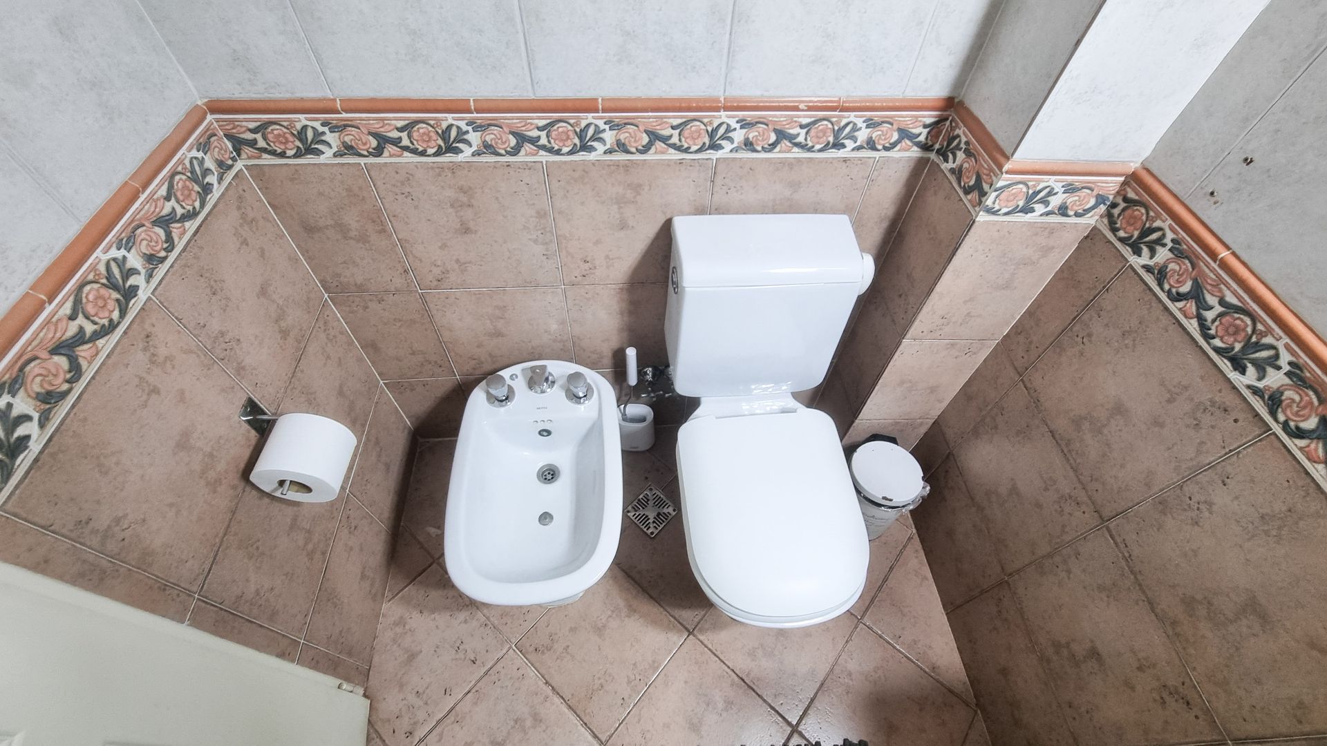 Casa Duplex en Venta con Patio y Parrilla Florida