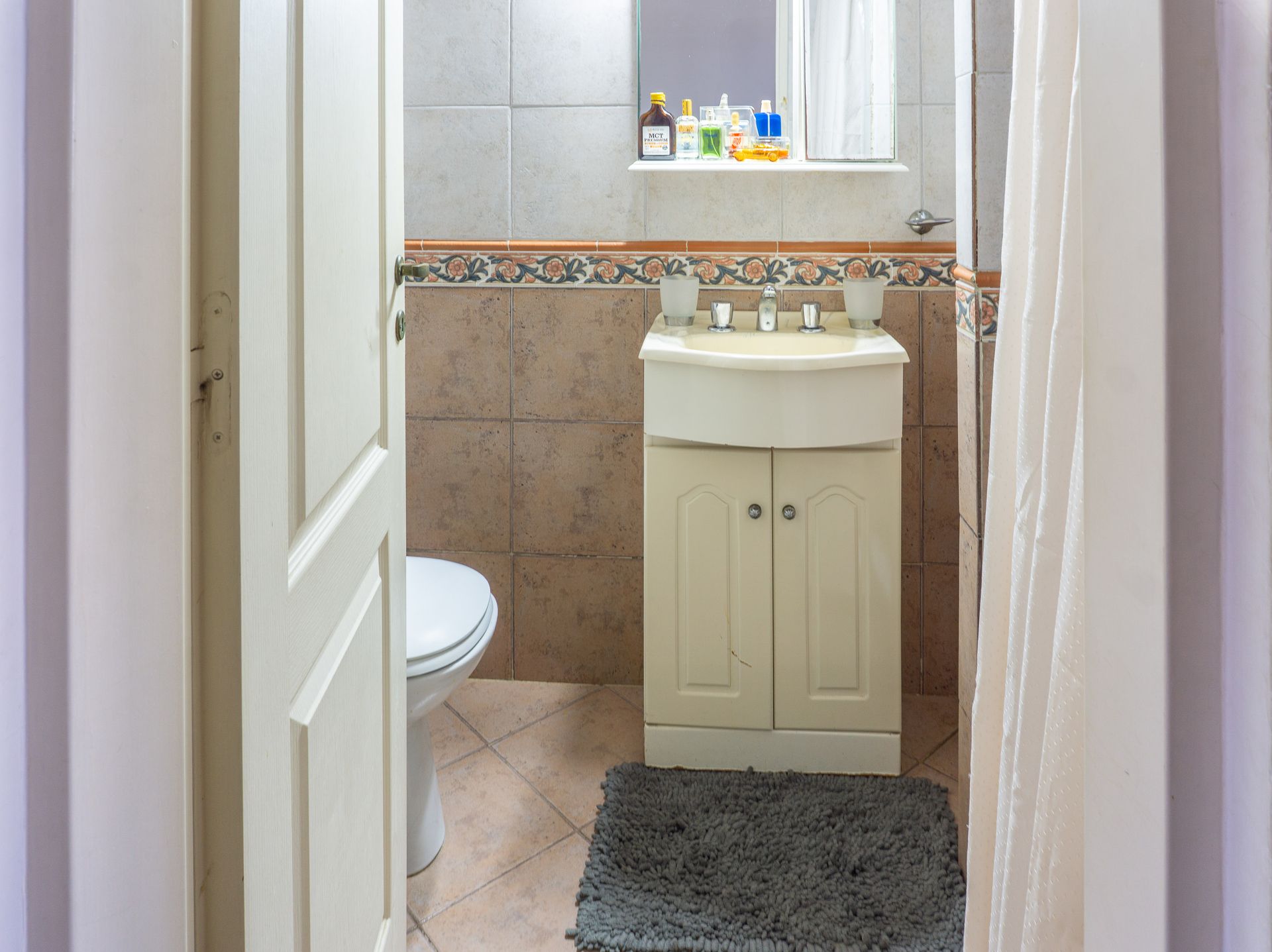 Casa Duplex en Venta con Patio y Parrilla Florida