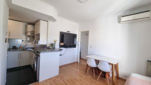 Venta departamento dos ambientes en Beccar