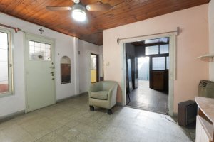 Venta Casa en Munro 3 ambientes con cochera