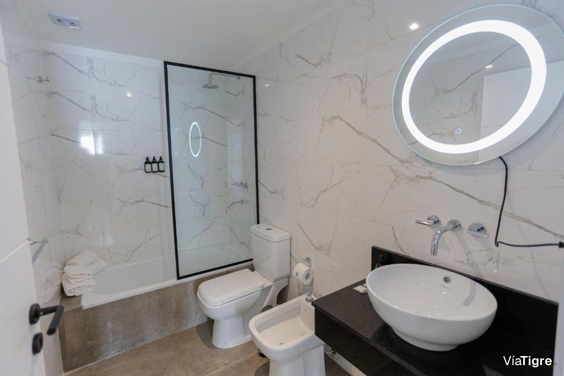 VENTA DPTO 2 AMB. Vista rio, casino, Delta Tigre