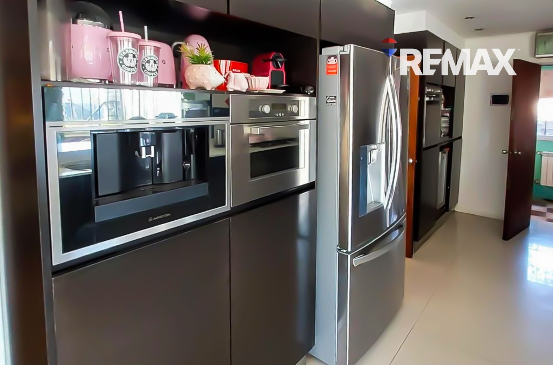 Venta casa 7 amb con Jardín y pileta en Martínez