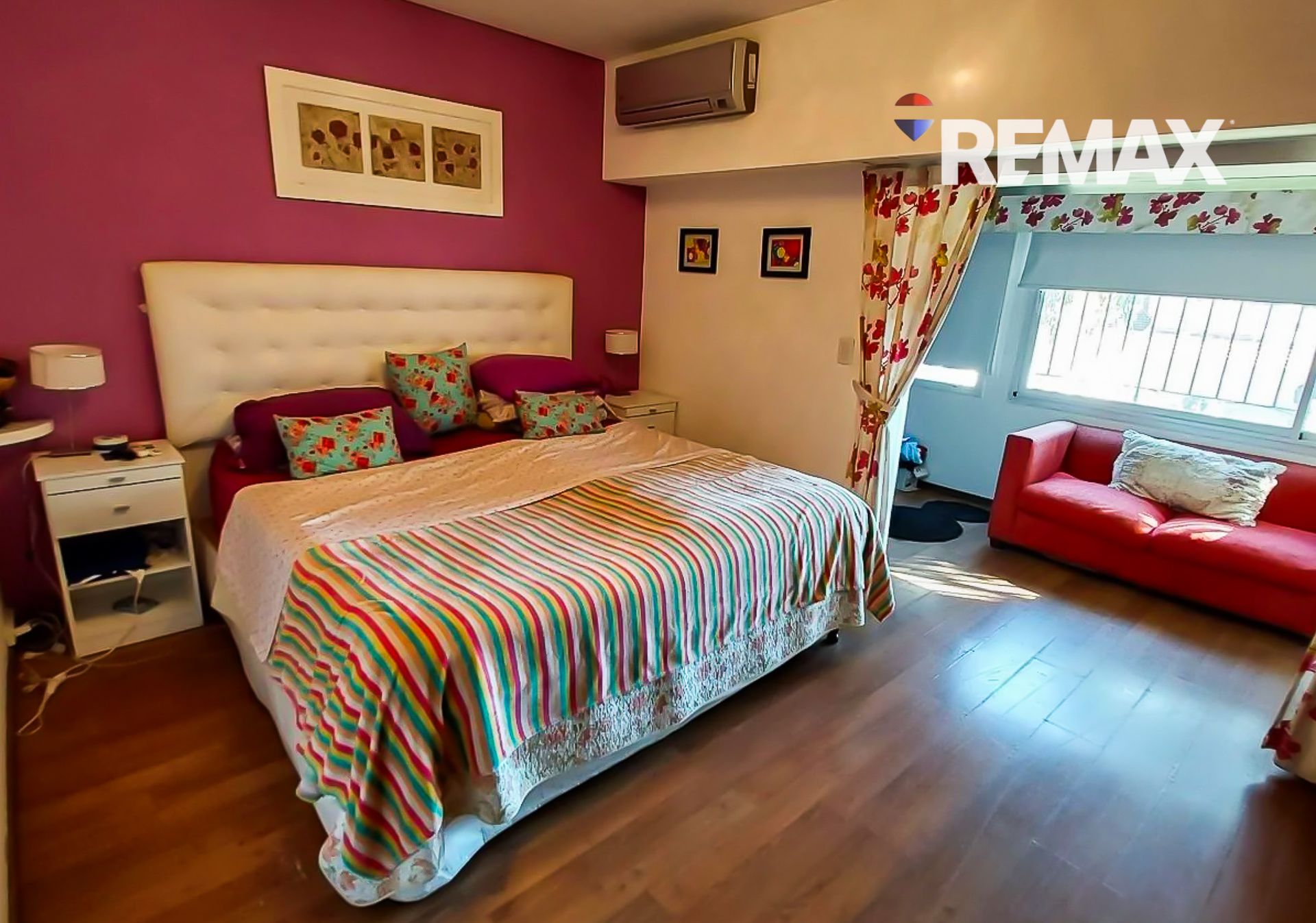 Venta casa 7 amb con Jardín y pileta en Martínez