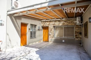 Venta Casa 6 ambientes pileta jardin Martinez
