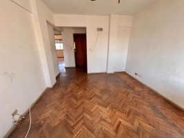 Apartment for Sale: 3 Rooms, San Fernando