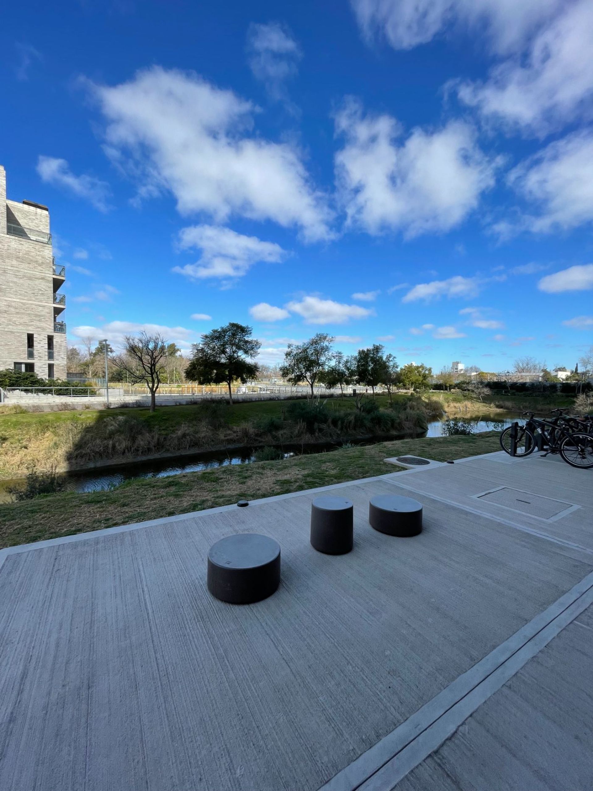 Venta Dpto 2 Amb Balcon Cochera Tigre Vista Al Rio