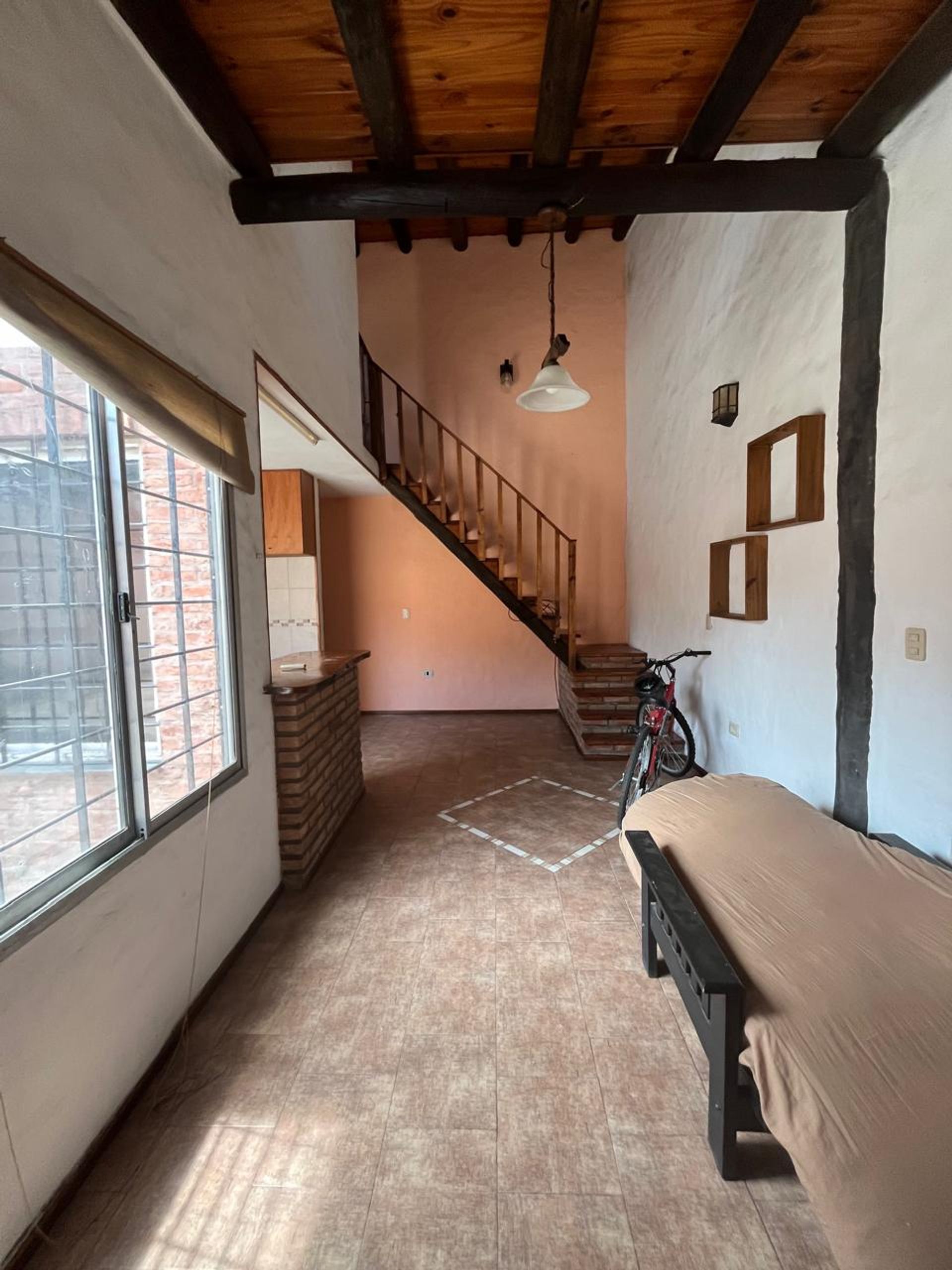 Venta Casa más Duplex al fondo Villa Adelina
