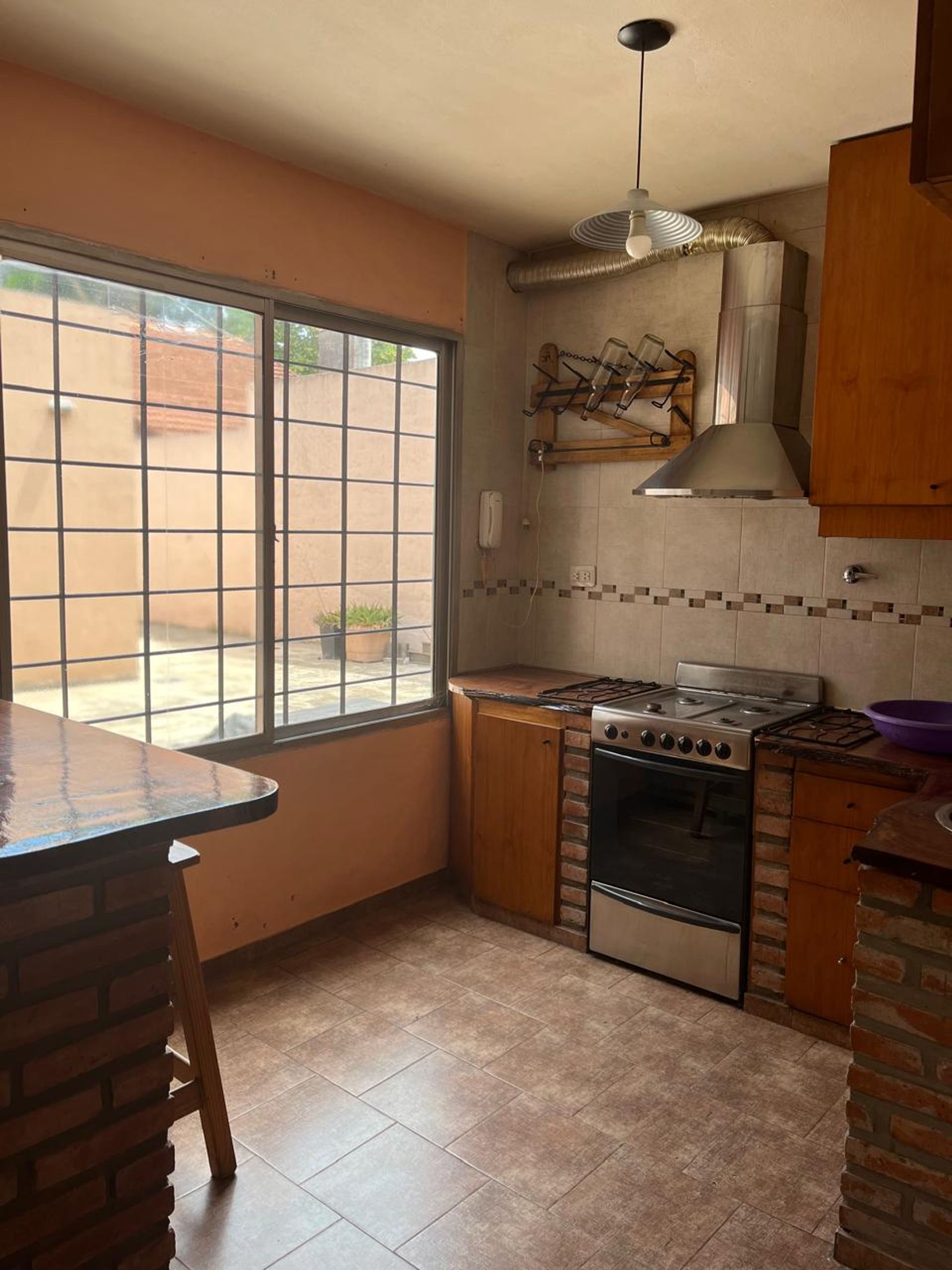 Venta Casa más Duplex al fondo Villa Adelina