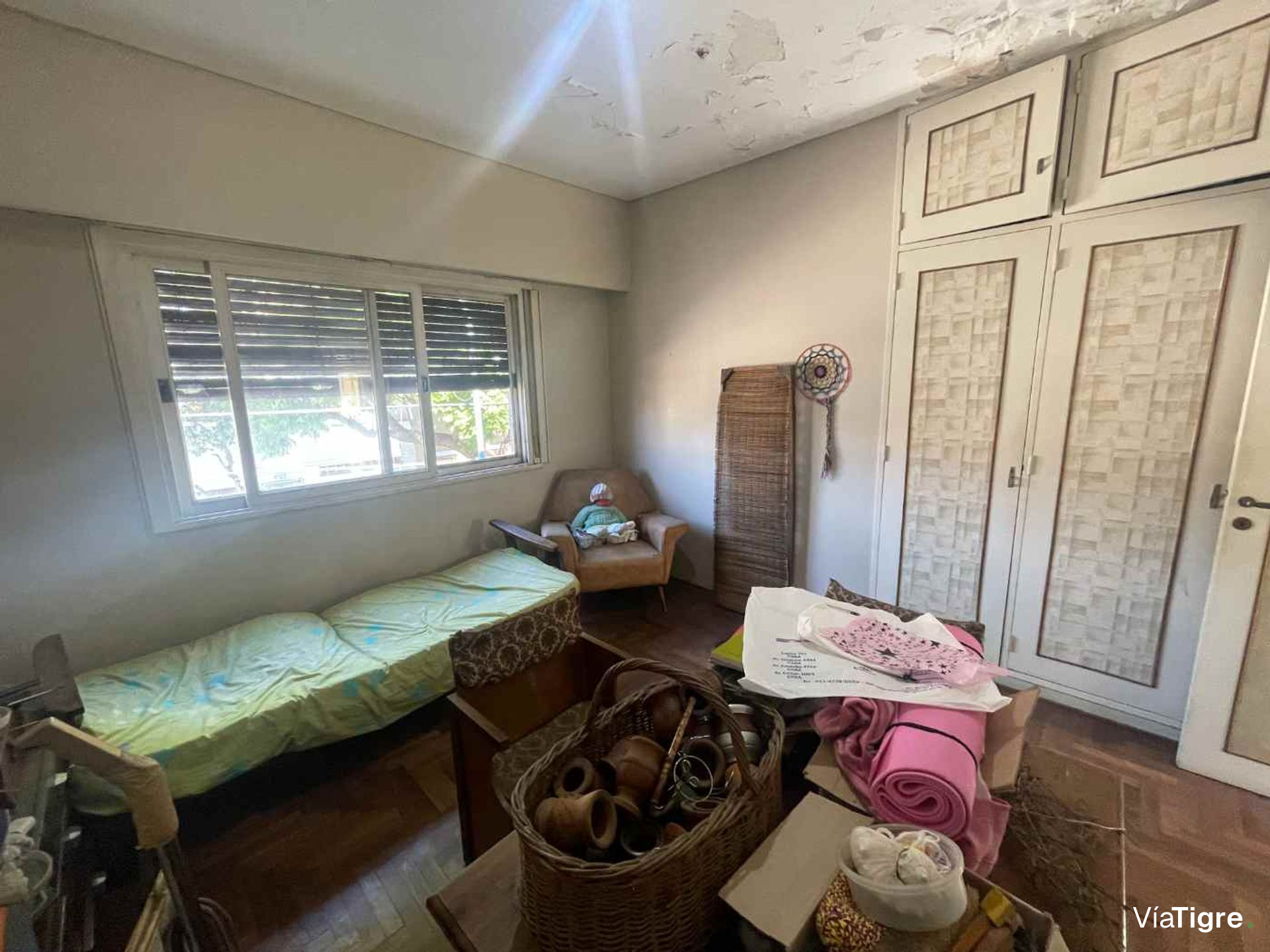 Venta Casa 3 Amb, Olivos, c/dos locales, Garage.