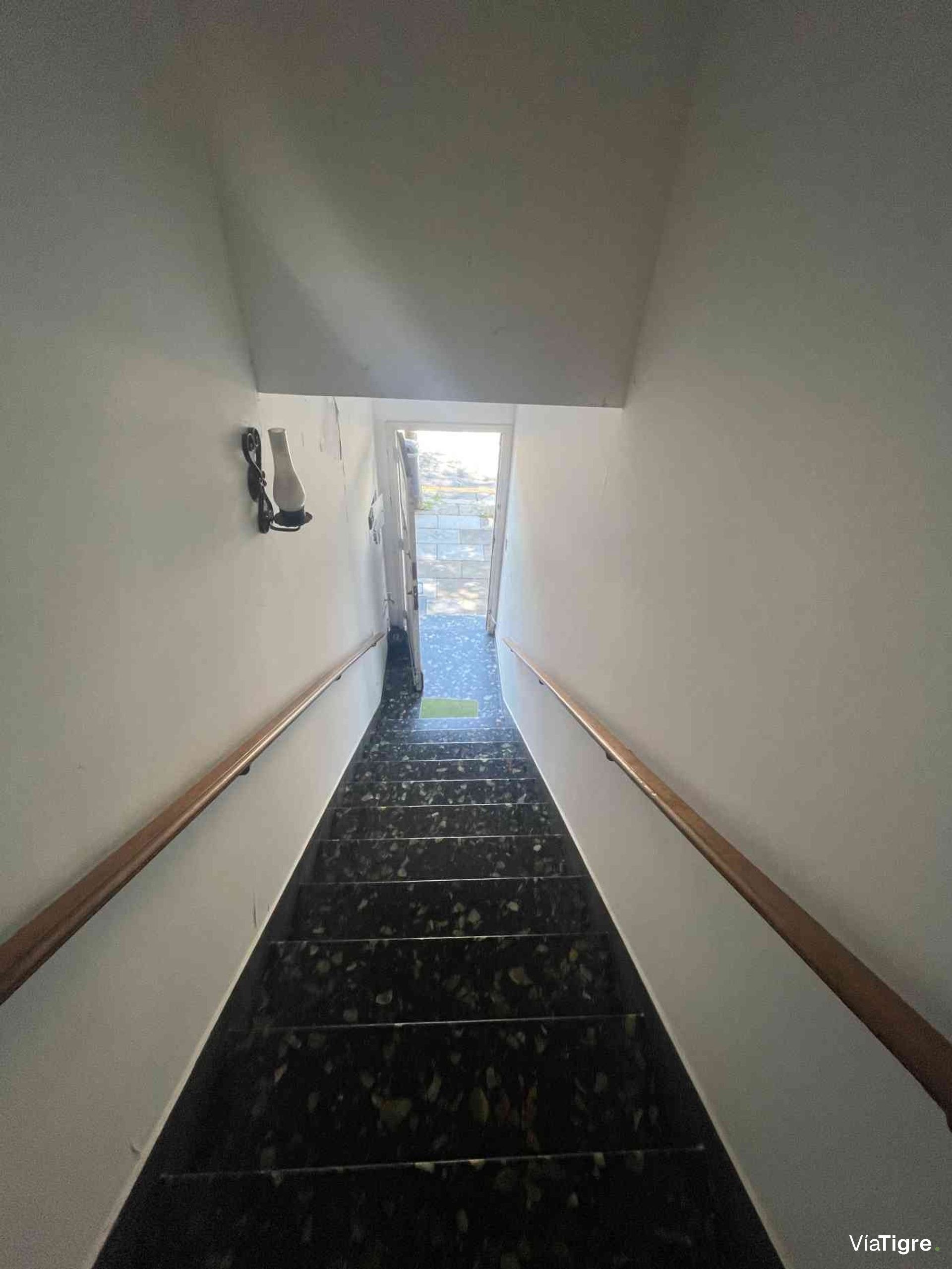 Venta Casa 3 Amb, Olivos, c/dos locales, Garage.