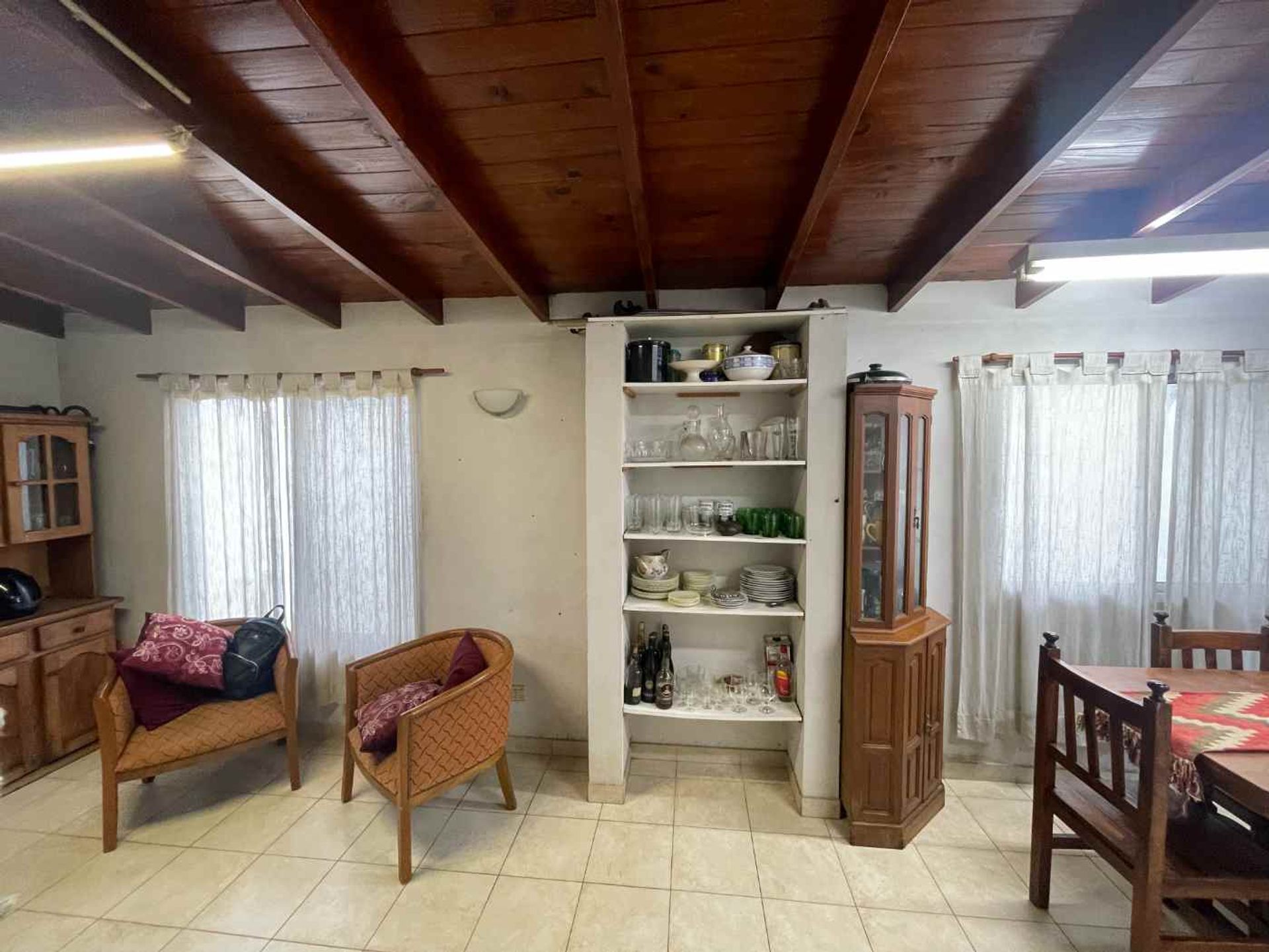 House for Sale – 6 Rooms, Boulogne. Multi-family