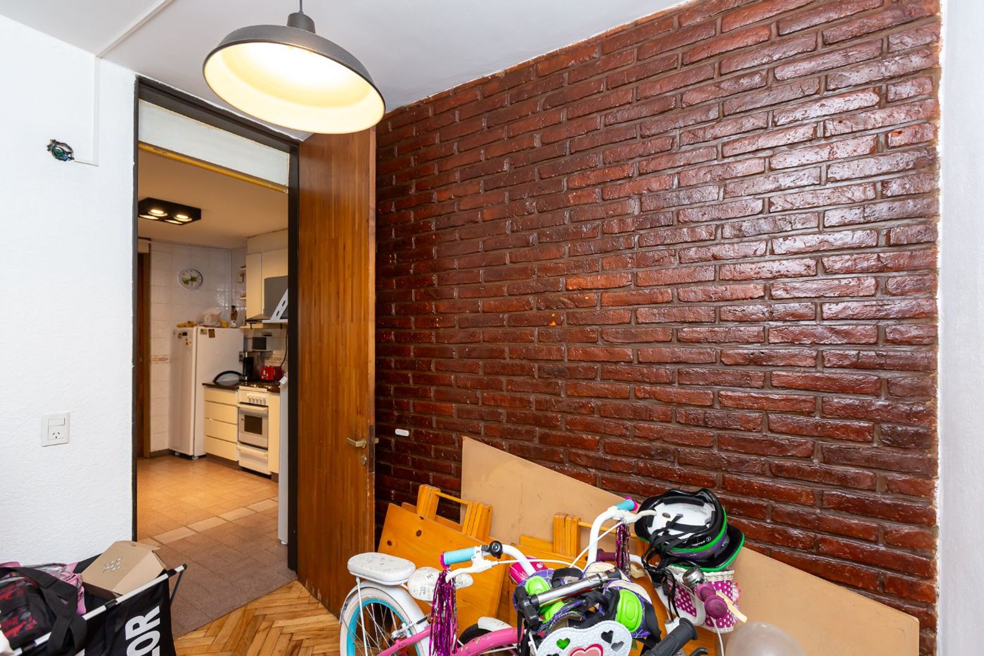 Venta Departamento 3 Amb Con Dependencia Cochera