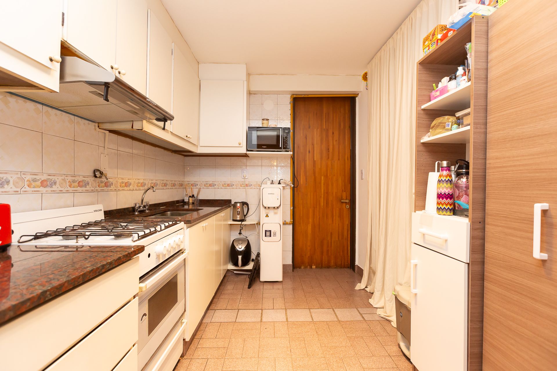Venta Departamento 3 Amb Con Dependencia Cochera
