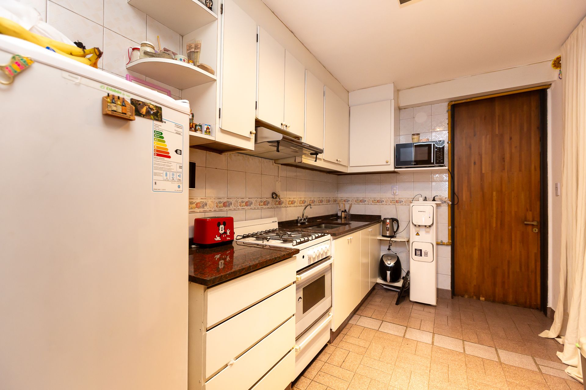Venta Departamento 3 Amb Con Dependencia Cochera