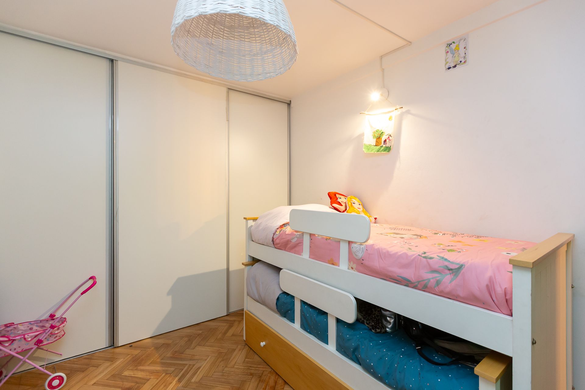 Venta Departamento 3 Amb Con Dependencia Cochera