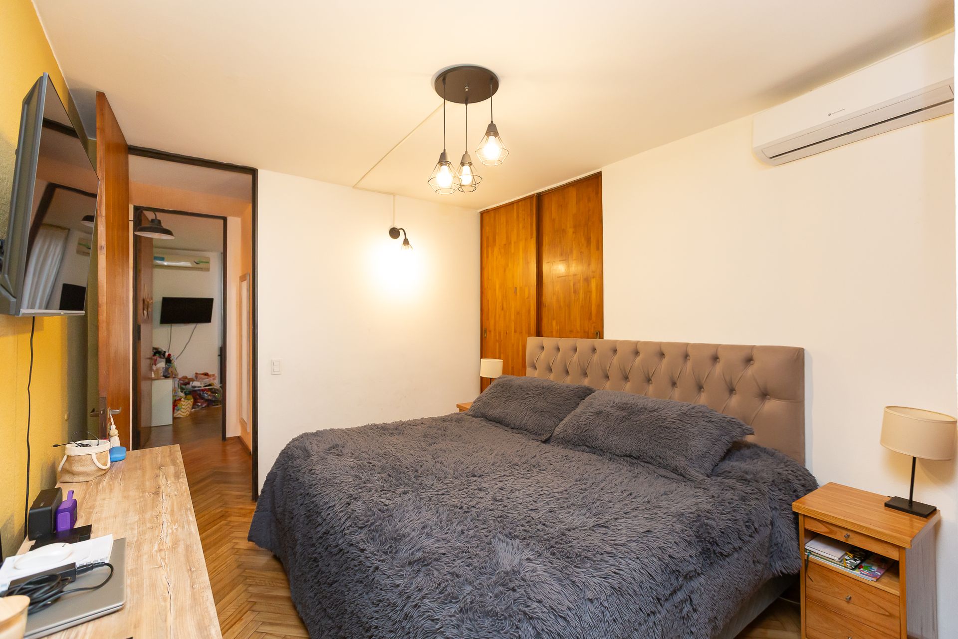 Venta Departamento 3 Amb Con Dependencia Cochera