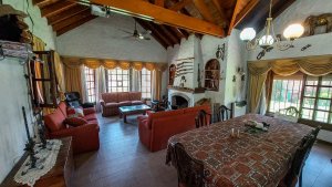 Venta Casa Con Quincho Pileta En Pacheco