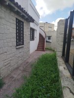 4-room Commercial Rental House in Boulogne