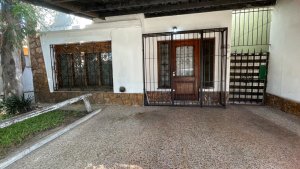 Venta casa 4 ambientes en Munro, Vicente Lopez