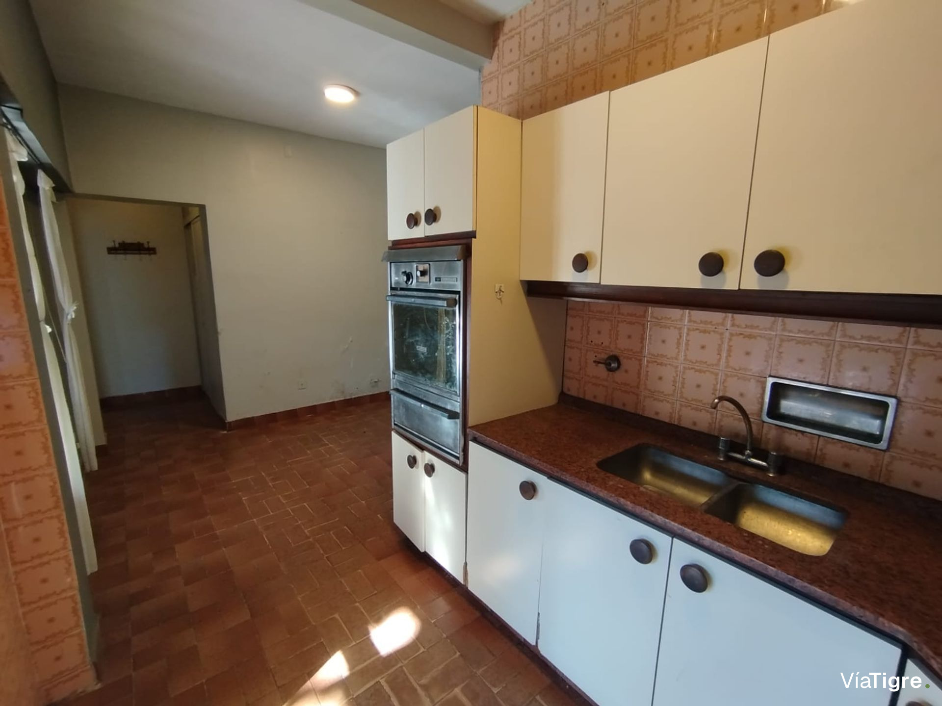 Venta Casa 4 Ambientes Con Lote De 299Mts2