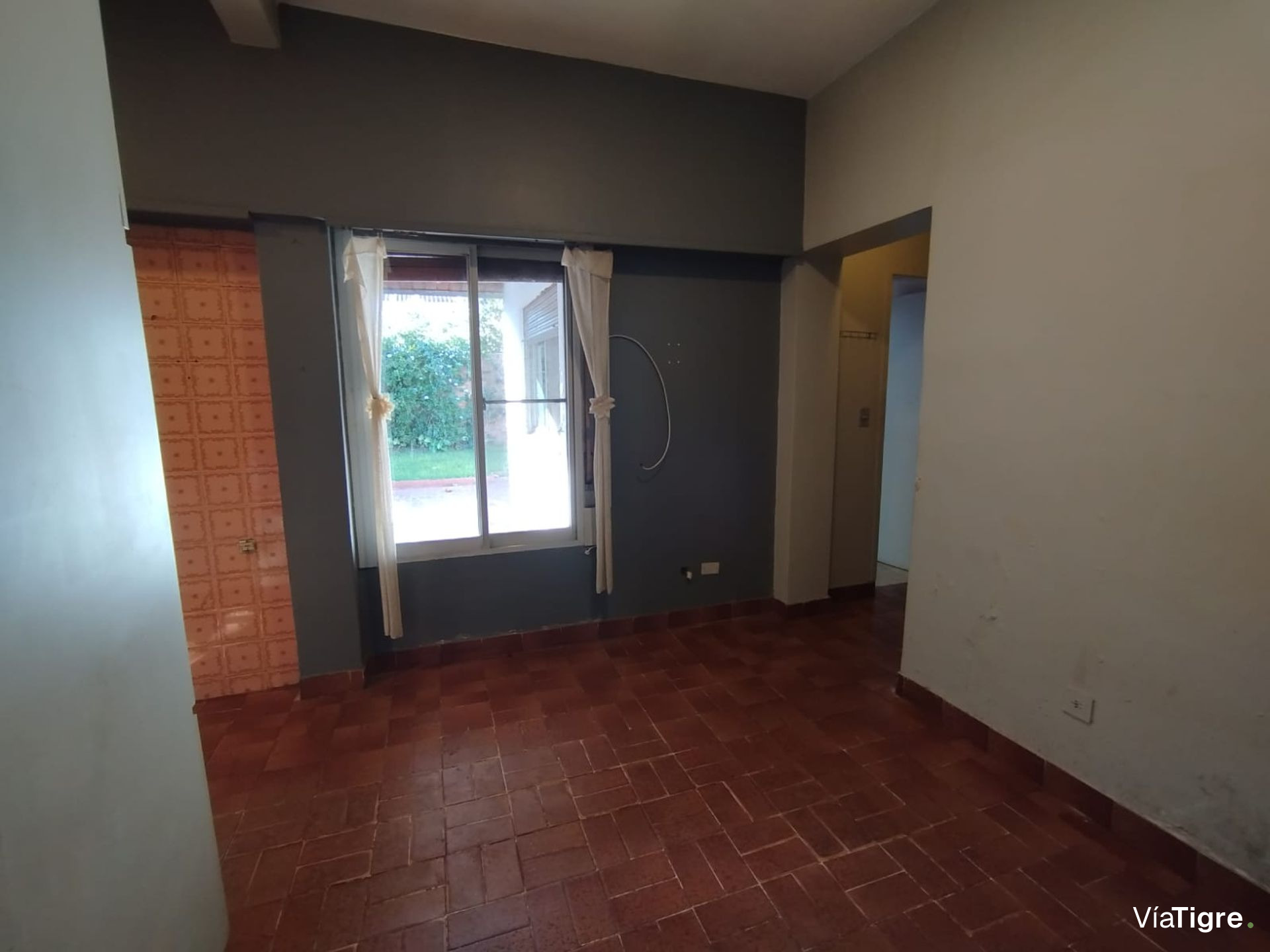 Venta Casa 4 Ambientes Con Lote De 299Mts2