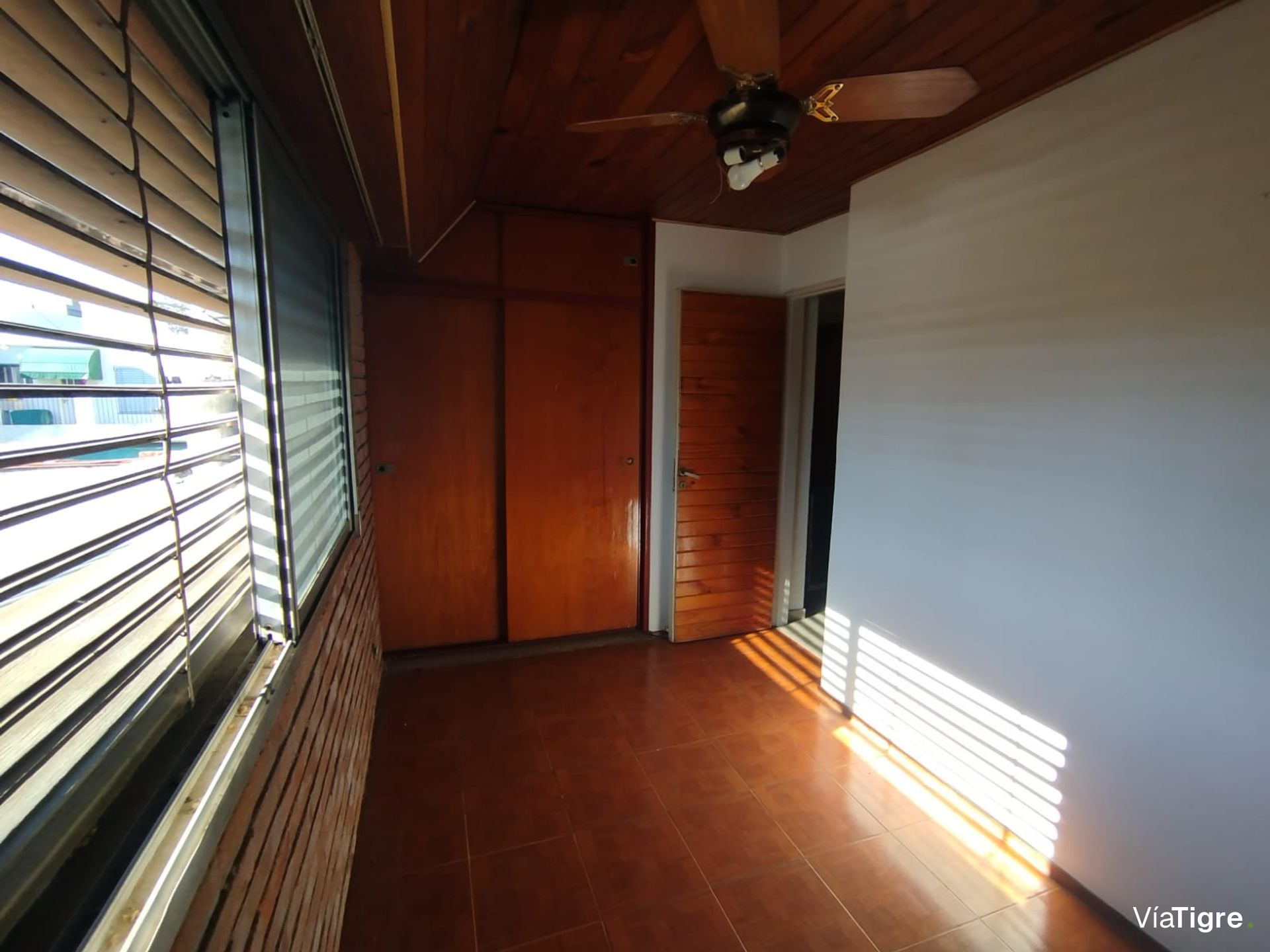 Venta Casa 4 Ambientes Con Lote De 299Mts2