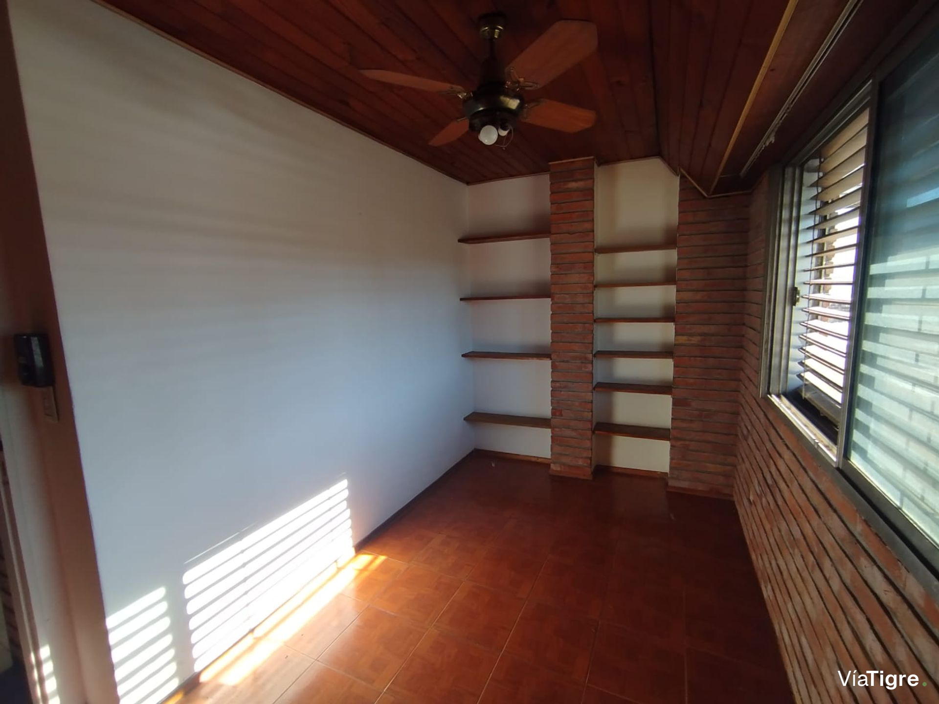 Venta Casa 4 Ambientes Con Lote De 299Mts2