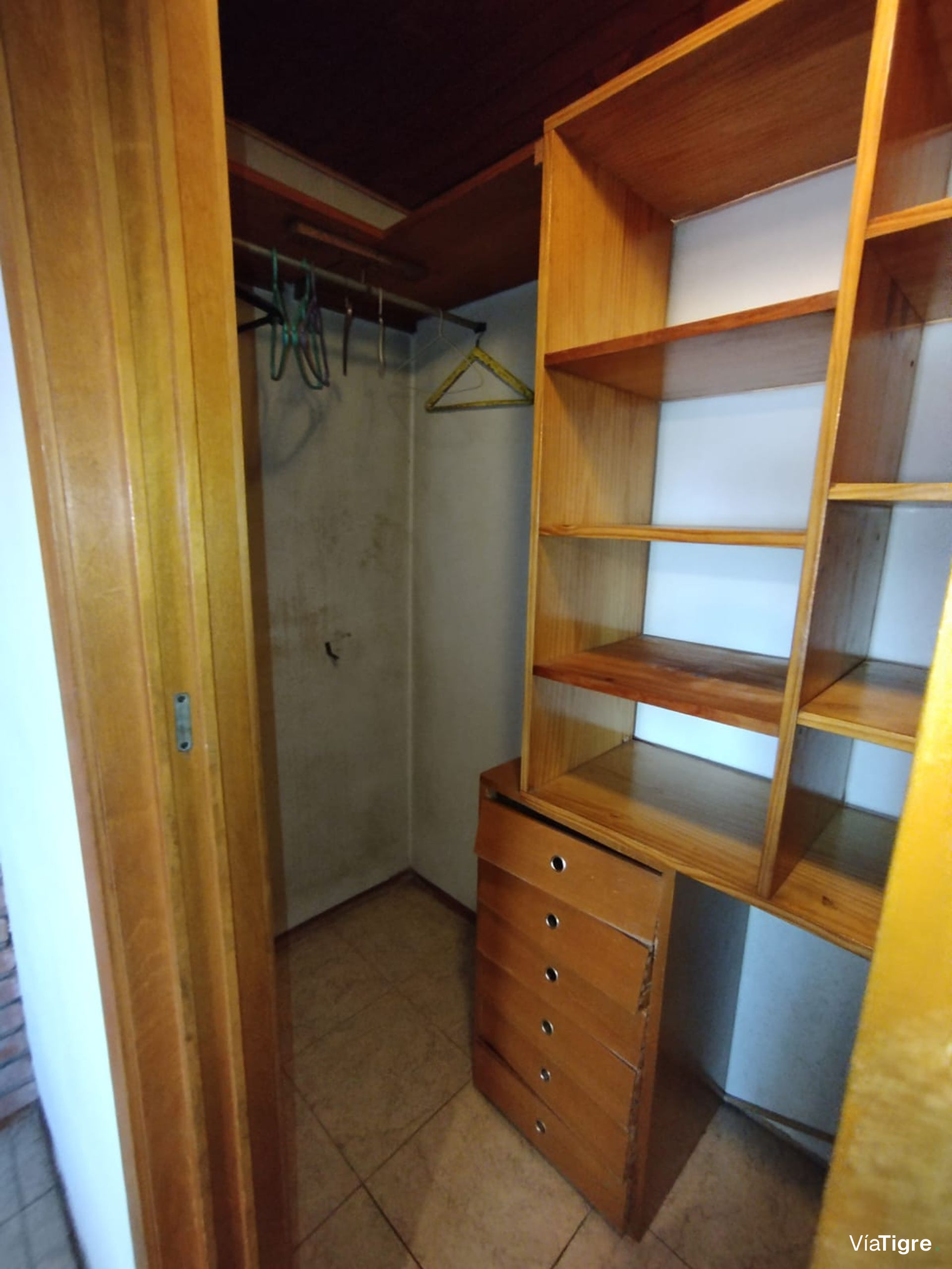 Venta Casa 4 Ambientes Con Lote De 299Mts2