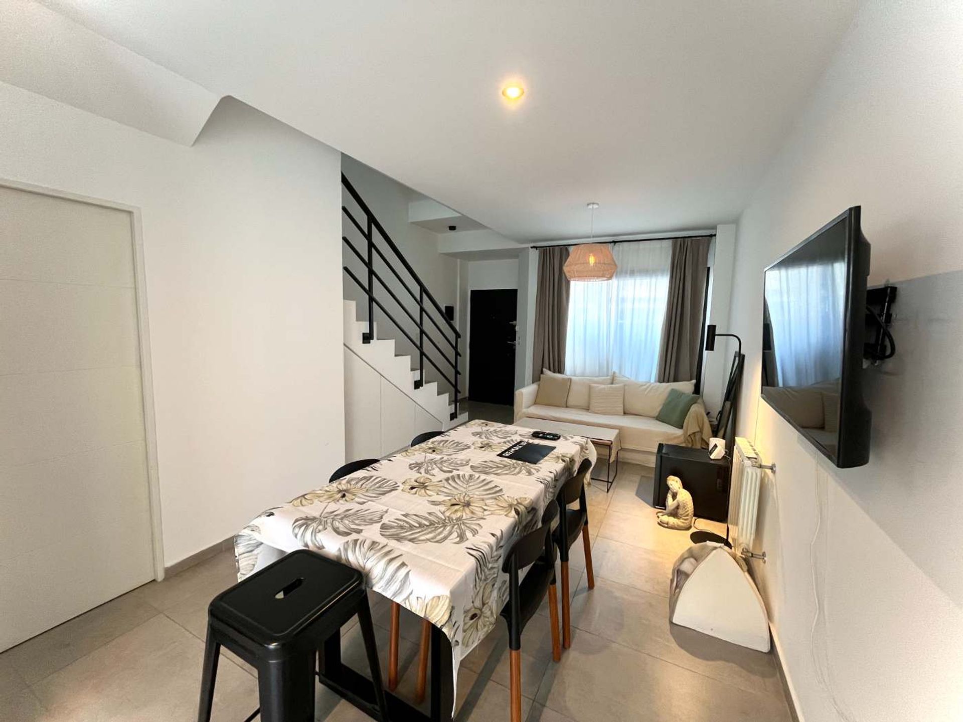 Venta Dúplex 4 amb. Cochera, terraza y jardin