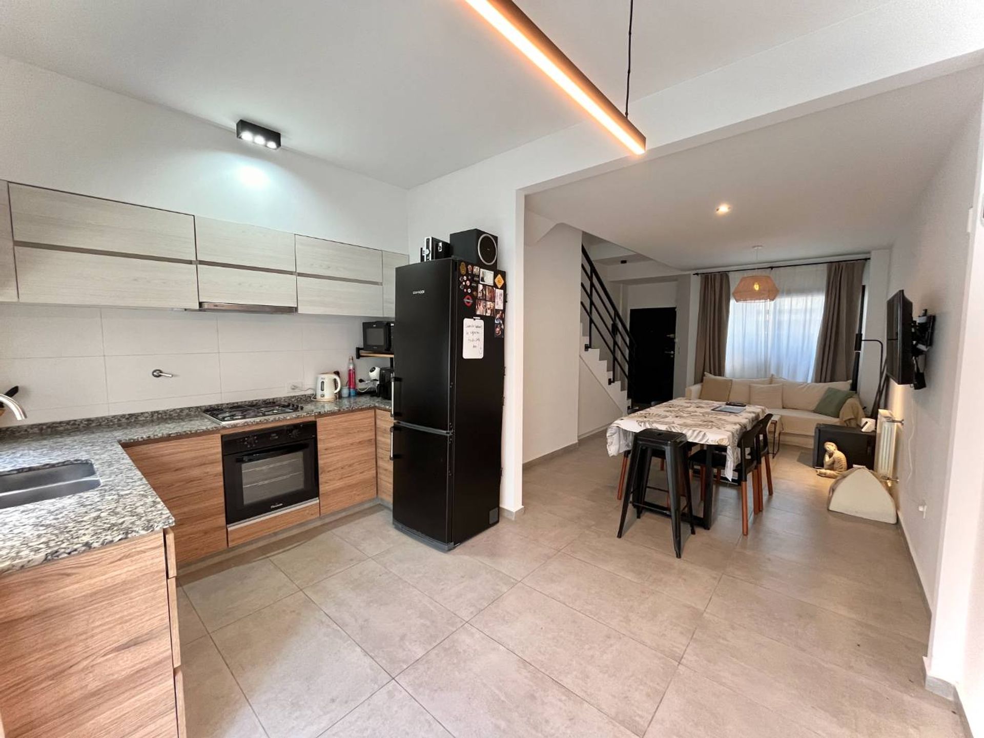 Venta Dúplex 4 amb. Cochera, terraza y jardin