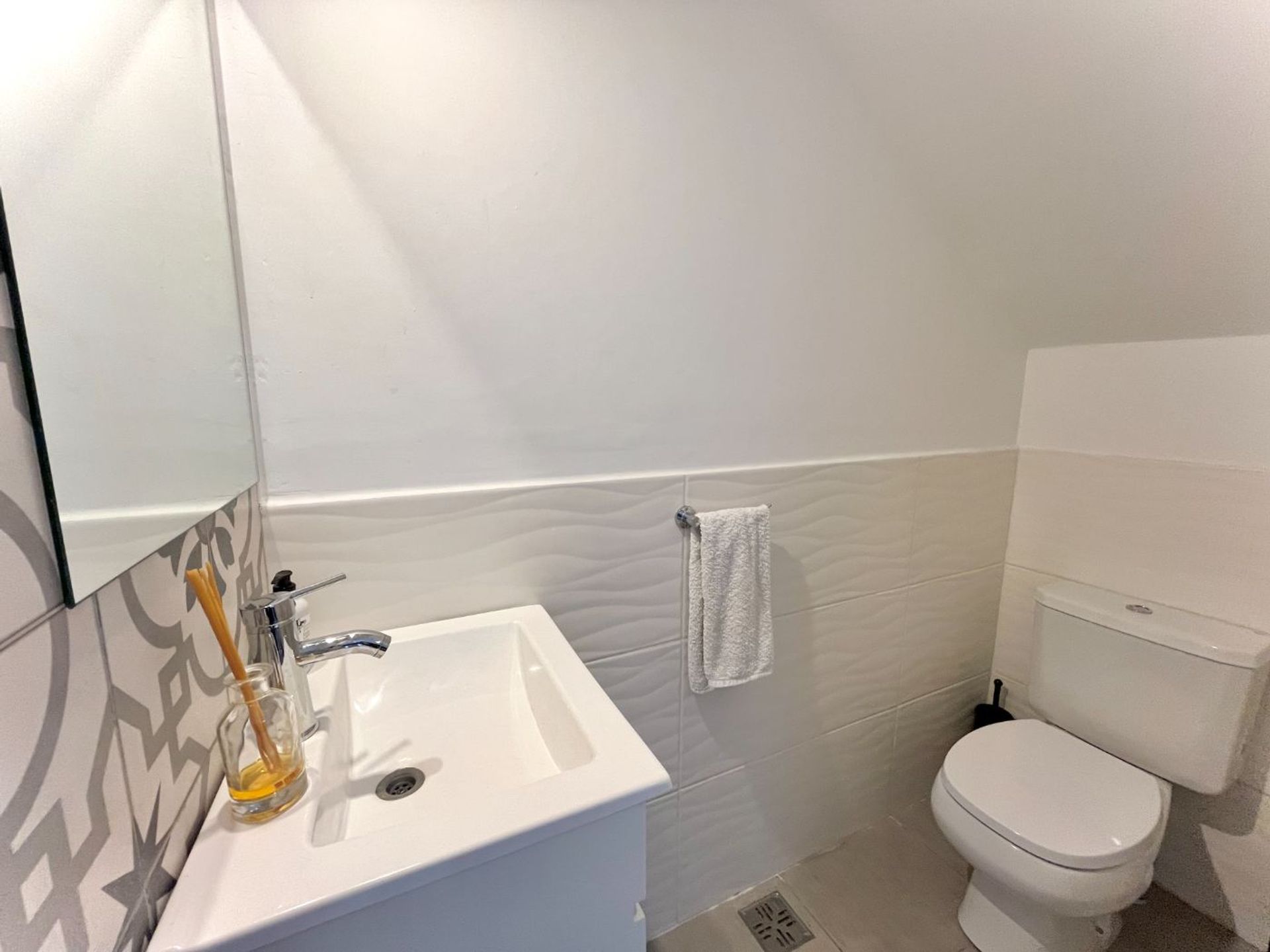 Venta Dúplex 4 amb. Cochera, terraza y jardin