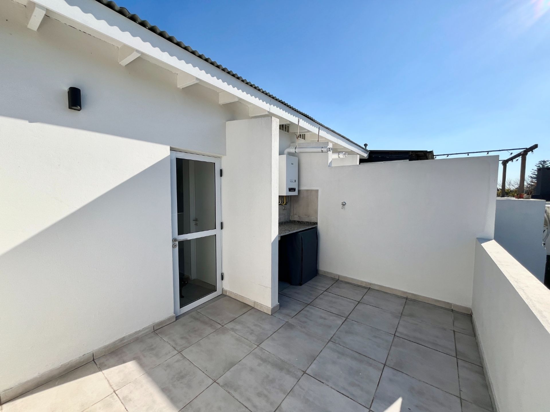 Venta Dúplex 4 amb. Cochera, terraza y jardin