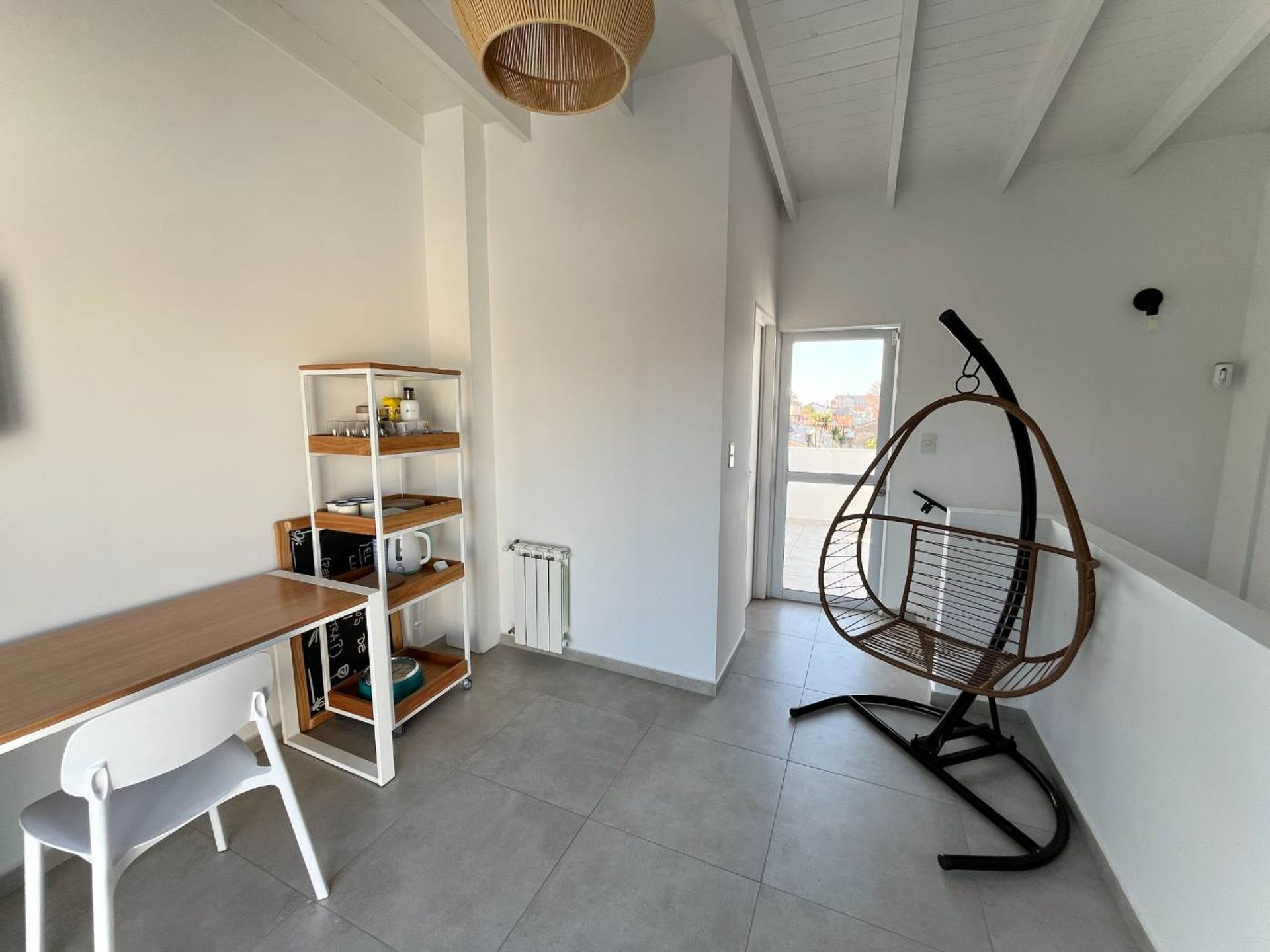 Venta Dúplex 4 amb. Cochera, terraza y jardin