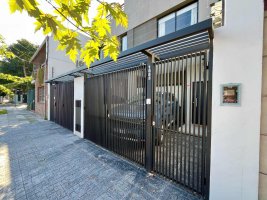 4-room duplex house for sale with garage in Florida