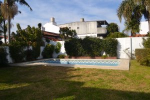 Alquiler Casa 6 Ambientes 3 Dor. C/Jardin Y Pileta