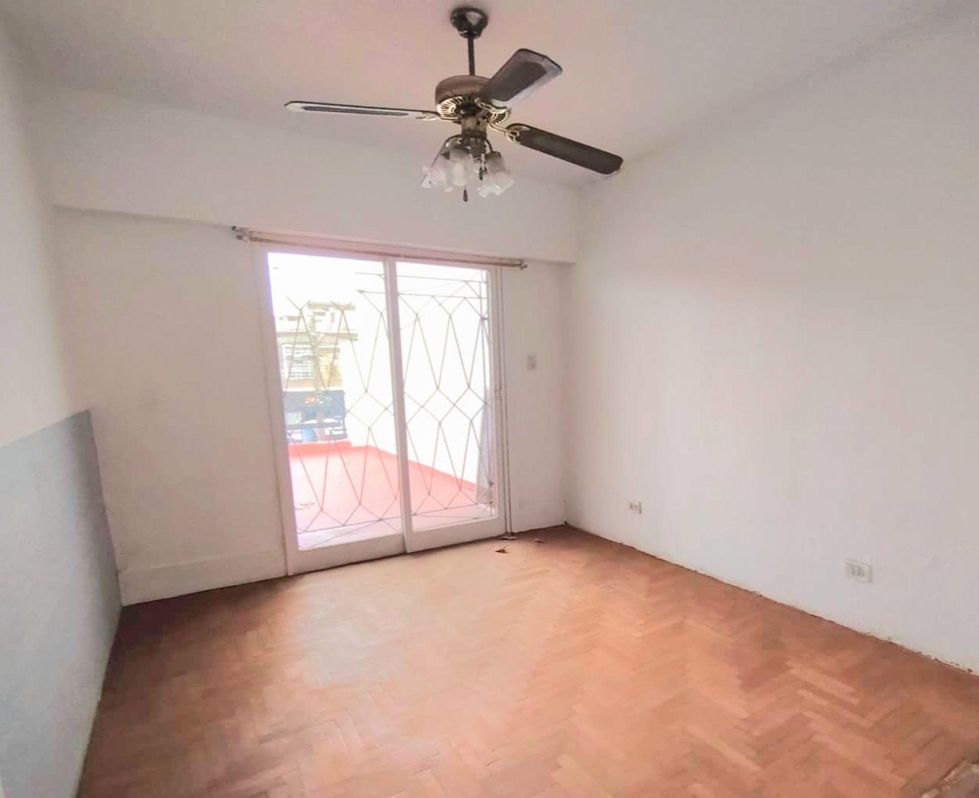VENTA Hermosa Casa Duplex de 4 amb, Villa Adelina