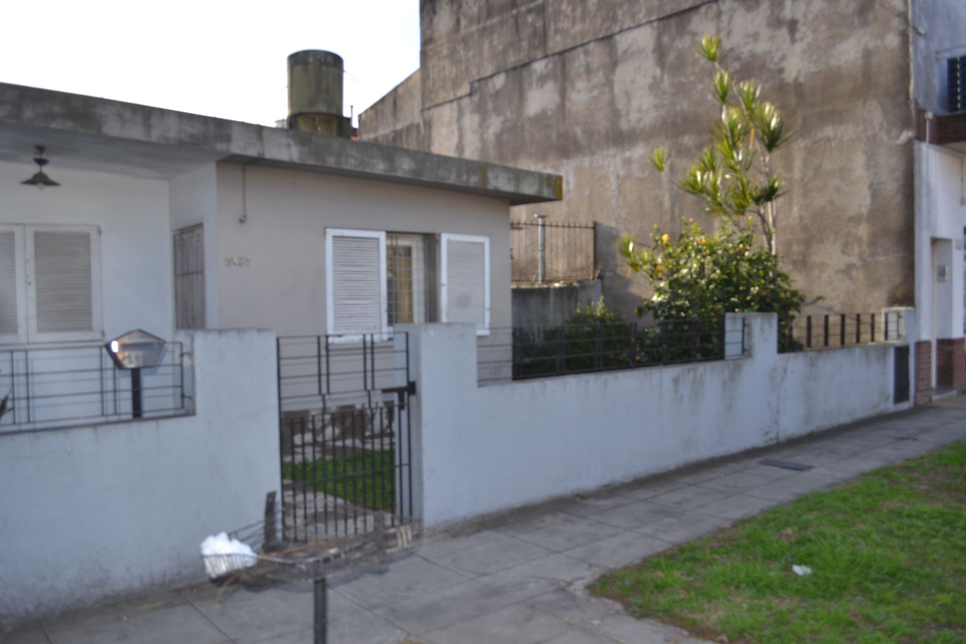 VENTA Casa 2Amb o terreno (lote propio de 10x20)