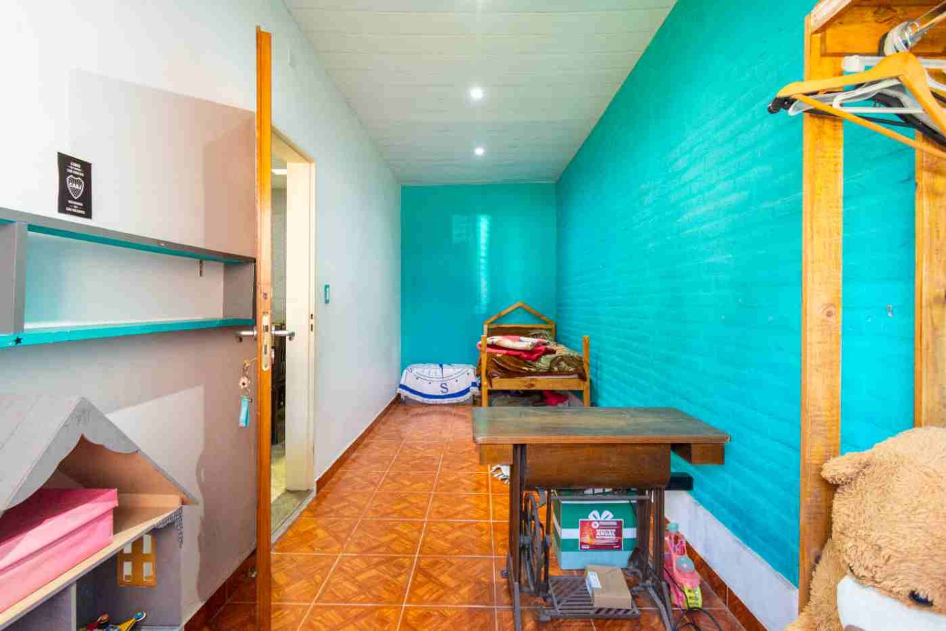 Casa en VENTA con quincho y parrilla