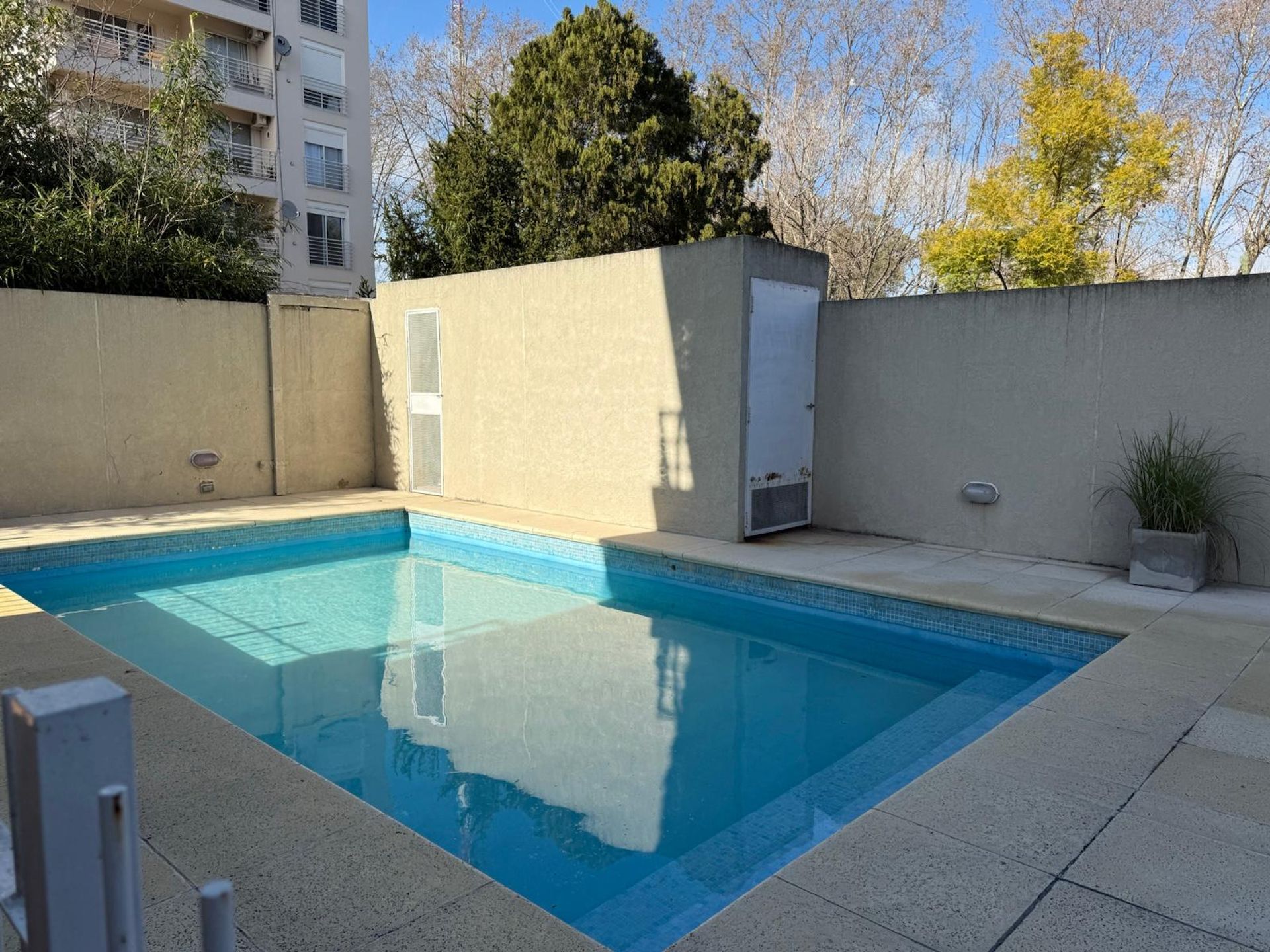 Alquiler Depto 2 Amb. + Escritorio - Coch - Pileta