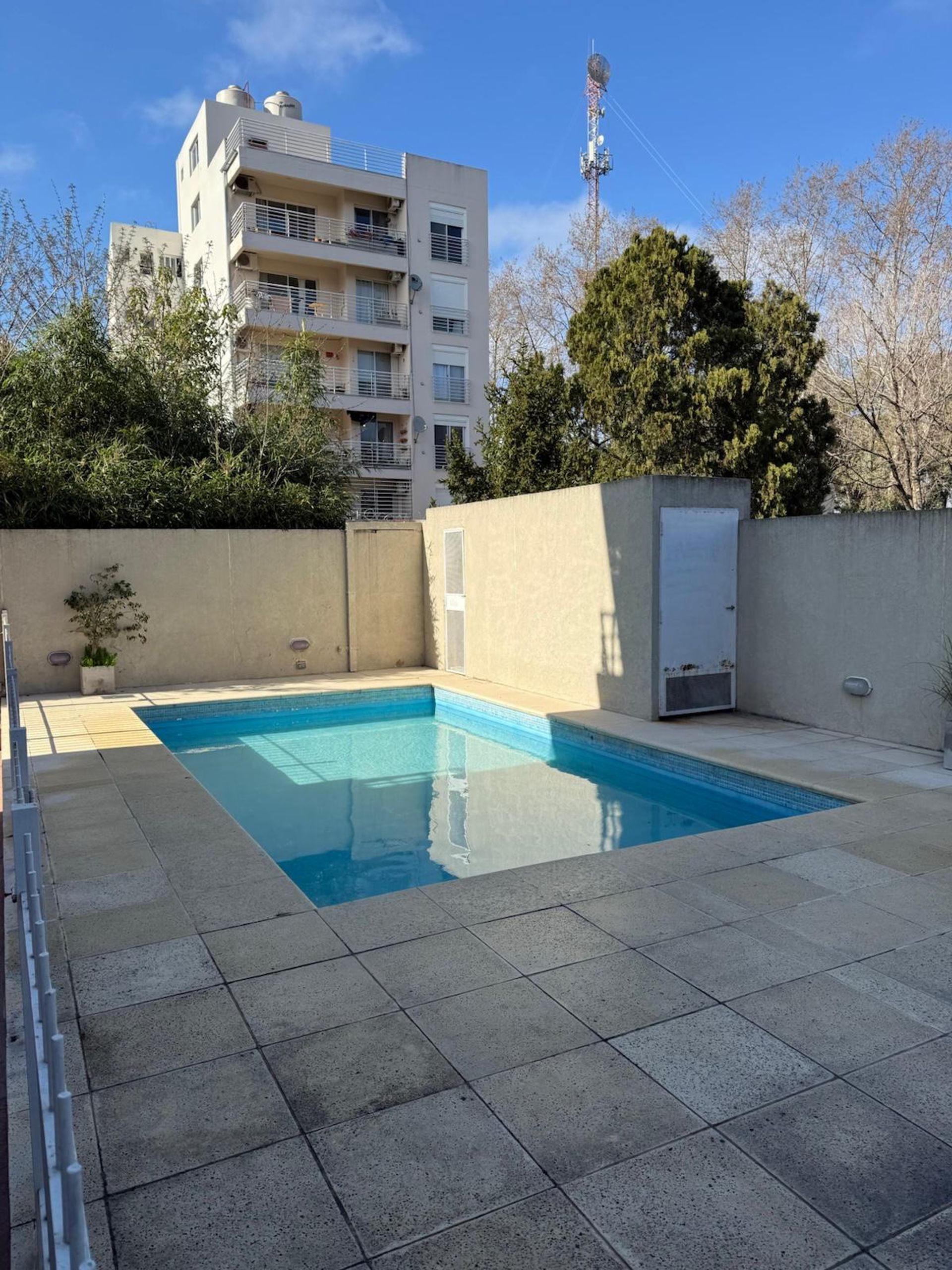 Alquiler Departamento 2 Ambientes Cochera - Pileta
