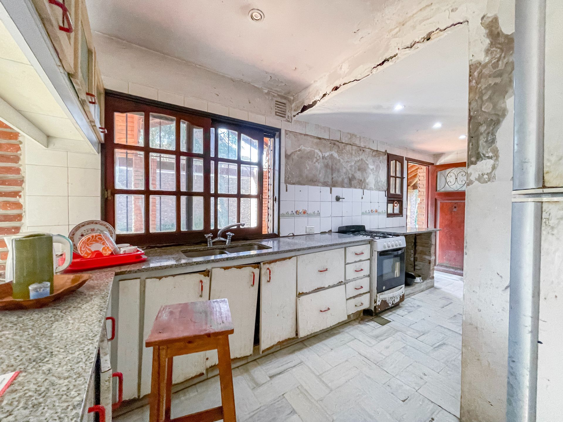Venta Casa 5 Amb. R. Rojas Parque Pileta Quincho