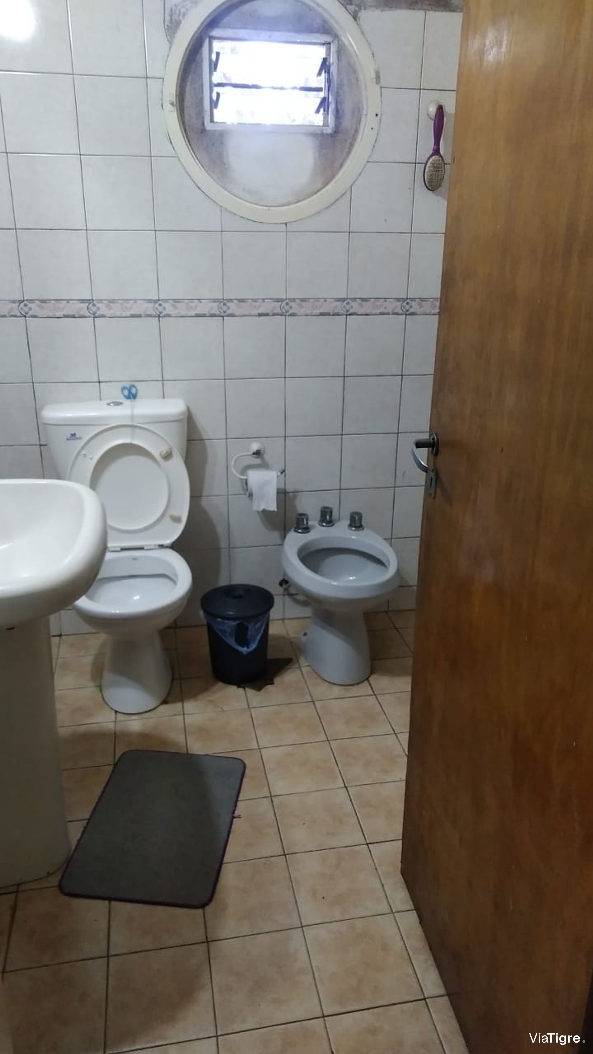 Casa venta en bloque de tres departamentos