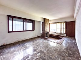 VENTA CASA TRES AMBIENTES BECCAR SOBRE LOTE 337m2