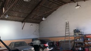 Sale of 2 residences + 2 outbuildings
