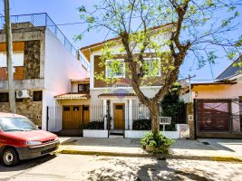Venta Casa Dos Plantas 3 dorm/ Play/garage/quinch