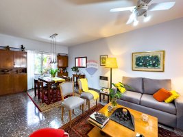Venta Casa Dos Plantas 3 dorm/ Play/garage/quinch