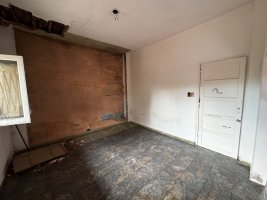 3-room house for sale in Don Torcuato, credit available
