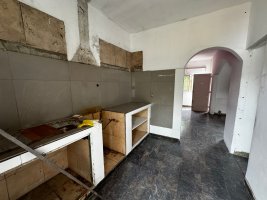 3-room house for sale in Don Torcuato, credit available