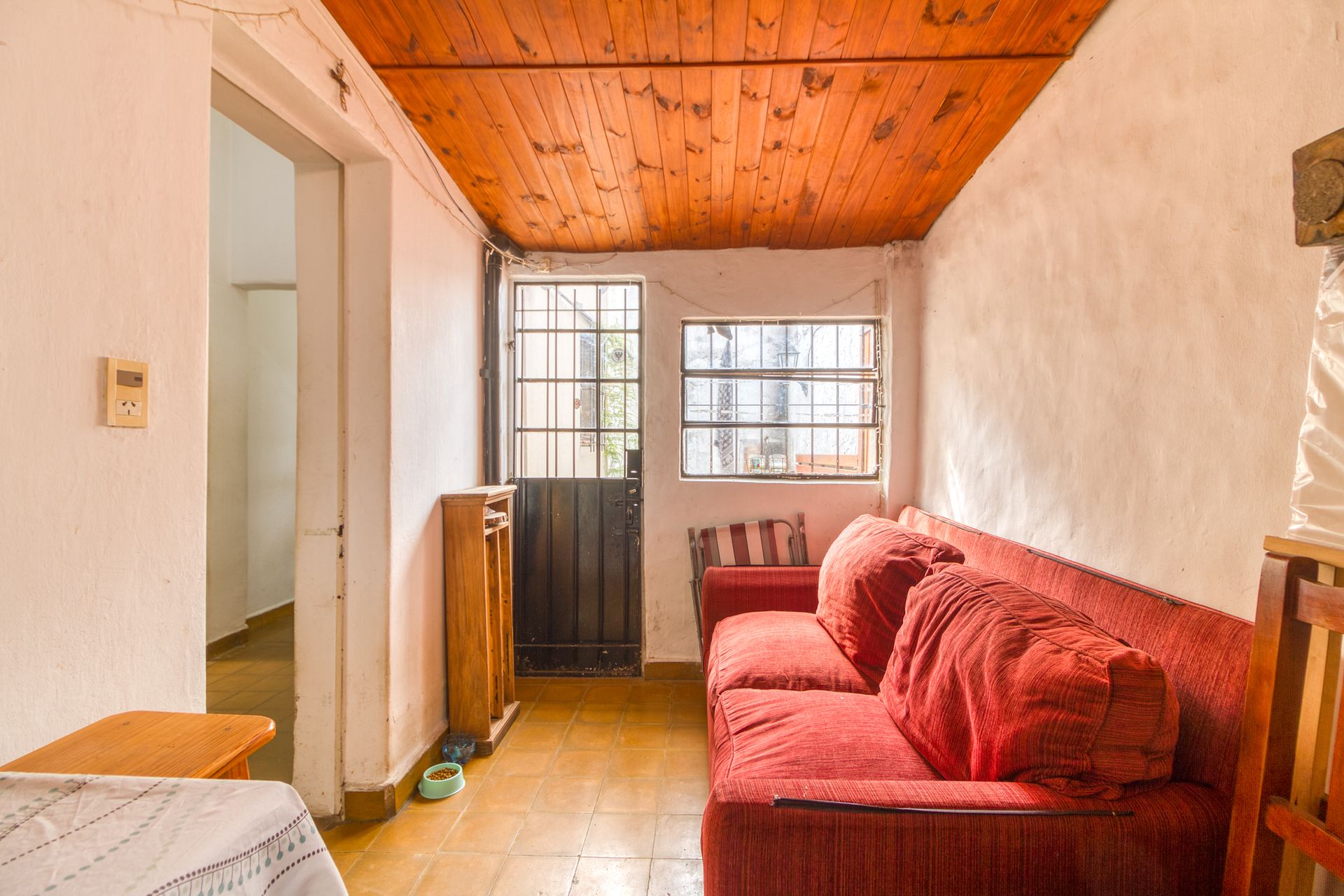 CASA MUTIFAMILIAR VENTA BECCAR LOTE PROPIO 240m2